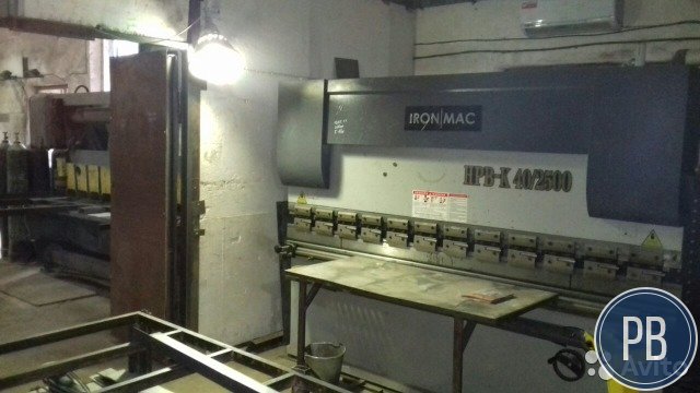 Производство по изготовлению металлических дверей