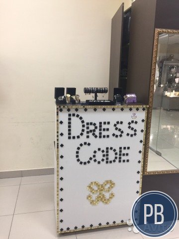 Магазин женской одежды Dress Code