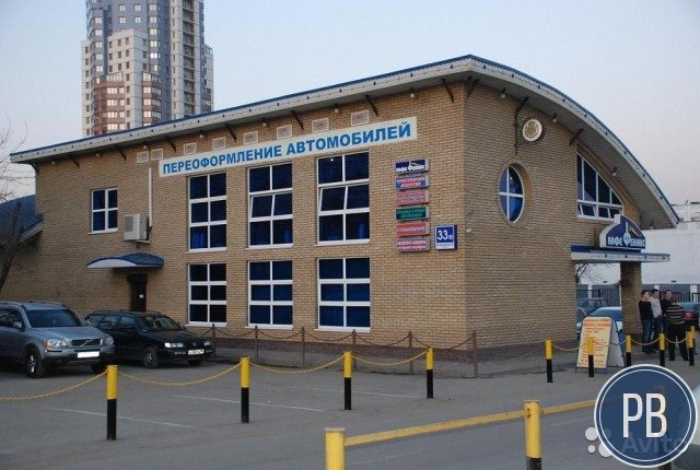 Торговое помещение, 422 м²