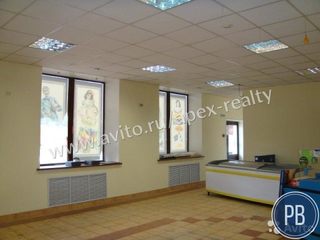 Продажа магазина пл. 160 м2 м. Войковская в жилом