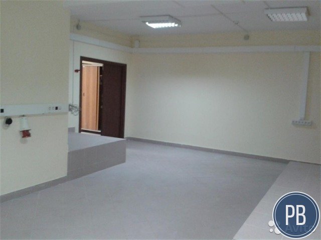 Продаю помещение свободного назначения, 473 м²