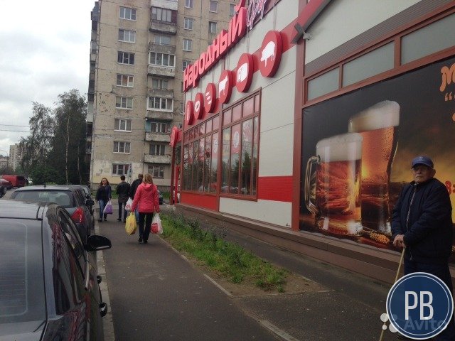 Торговое помещение, 300 м²