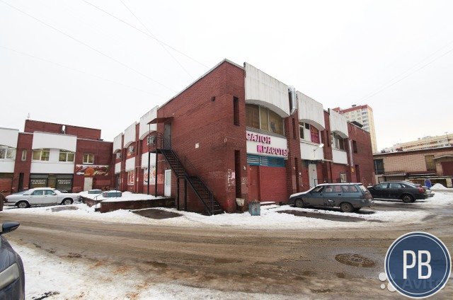 Торговое помещение, 612 м²