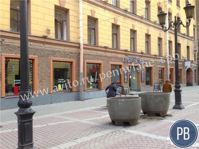 Продаю помещение под торговлю, 830.7 м²