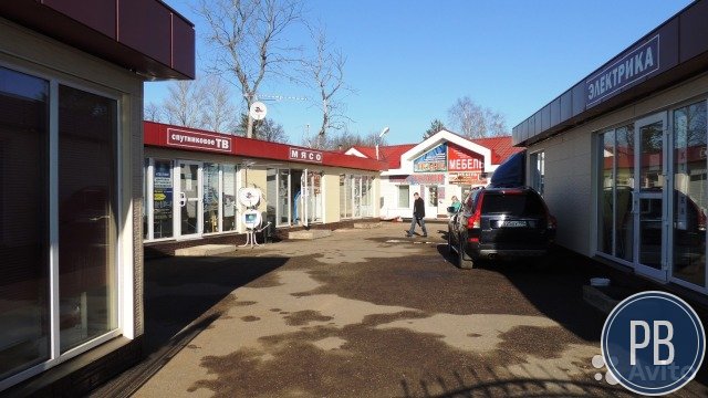 Торговое помещение, 664 м²