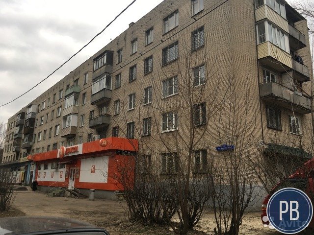 Продаю помещение под торговлю, 575 м²
