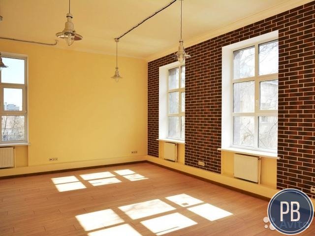 Офисное здание 4264,7 м² класса Б+