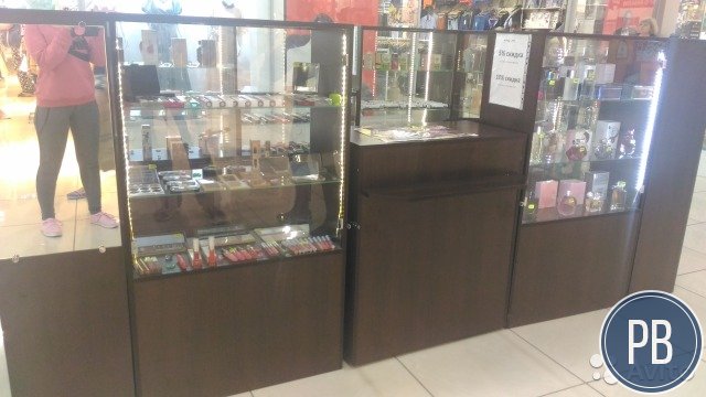 Продаю островок парфюмерии и косметики