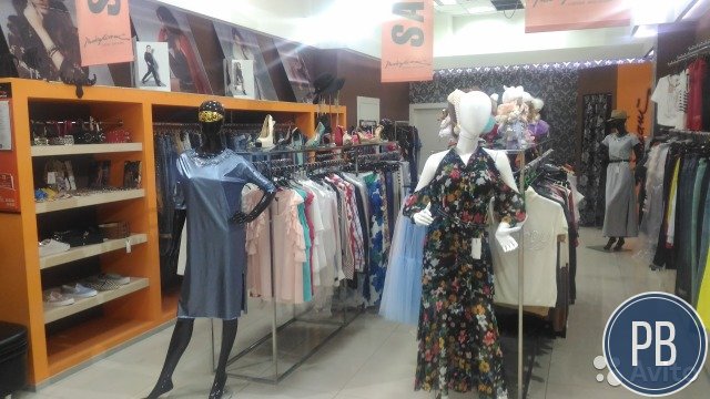Салон магазин Итальянской одежды в тц