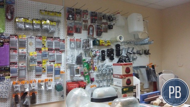 Продаю магазин стройматериалы крепеж