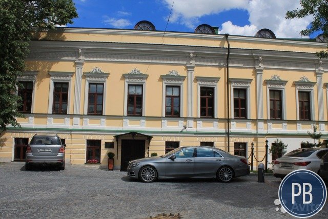 Офисное помещение, 1252 м²