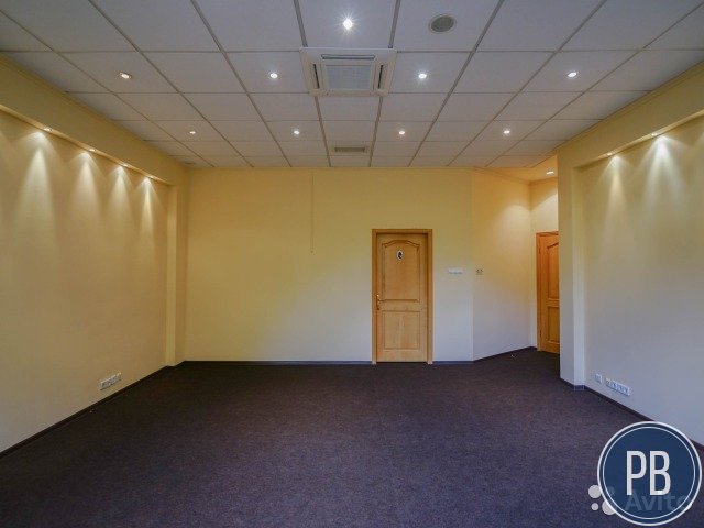Сдам офисное помещение, 169.7 м²