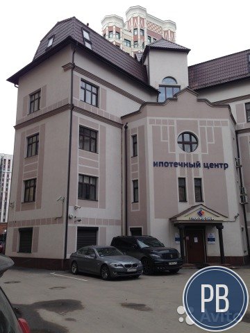 Отдельно стоящий особняк. (Ранее был Банк)