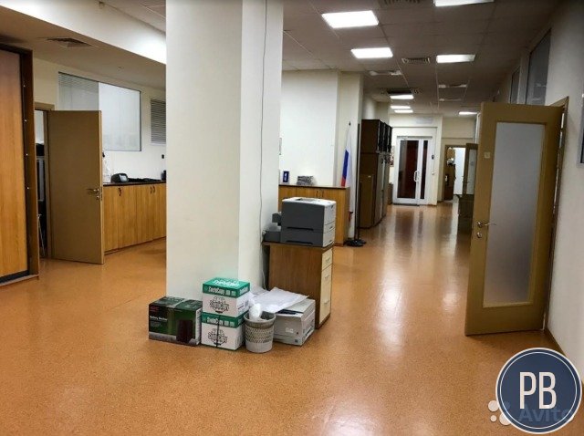 Сдам офисное помещение, 245.4 м²