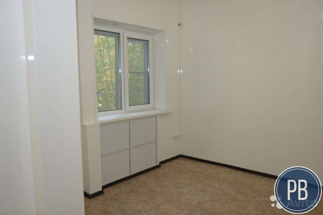 Помещения свободного назначения, 26 м²и 15 кв. м