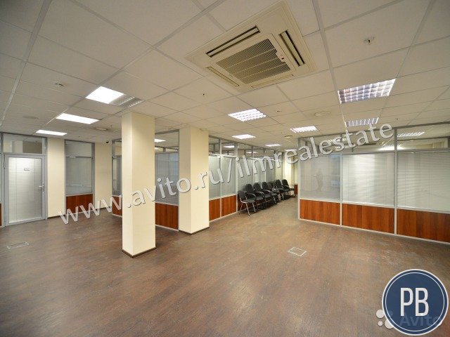 Сдам офисное помещение, 375.3 м²
