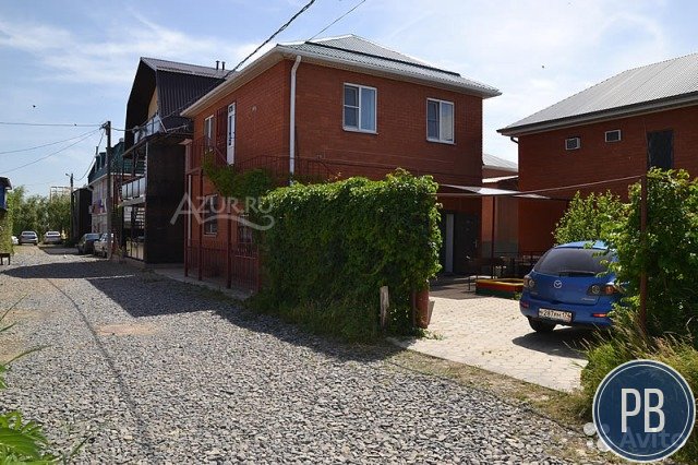 Гостевой дом с участком, 145 м²