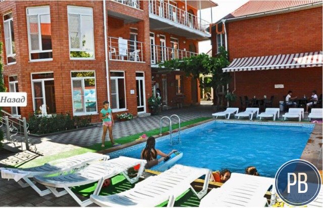 Гостиница, 530 м²