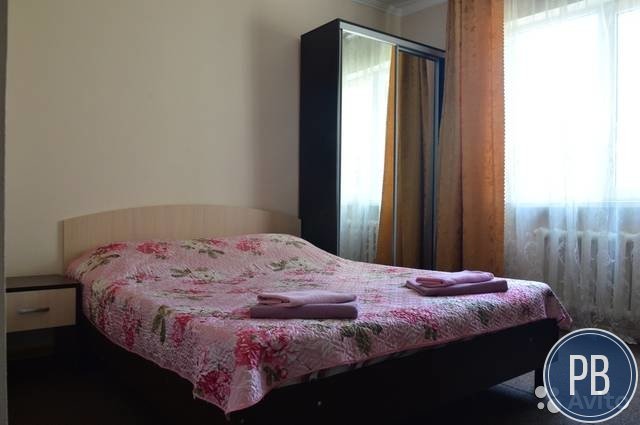 Гостиница, 1090 м²