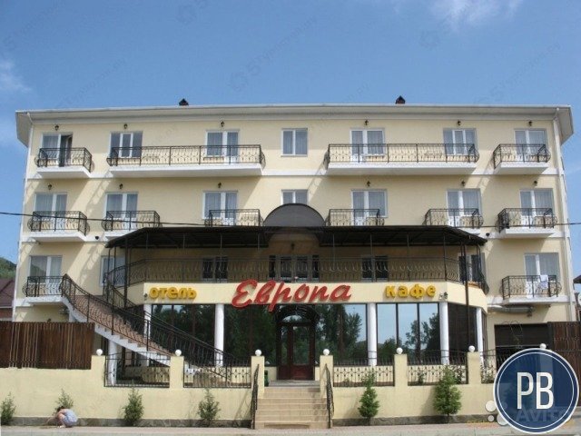Гостиница, 1300 м²