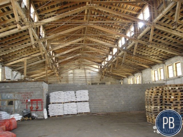 Складские помещения, 1332 и 419 м²
