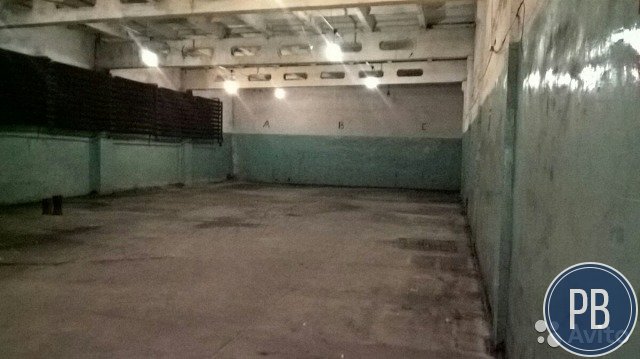 Складское помещение, 690 м²