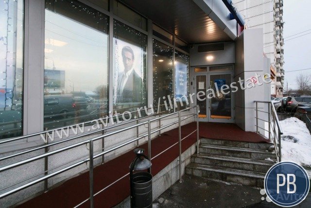 Продаю помещение под торговлю, 357 м²