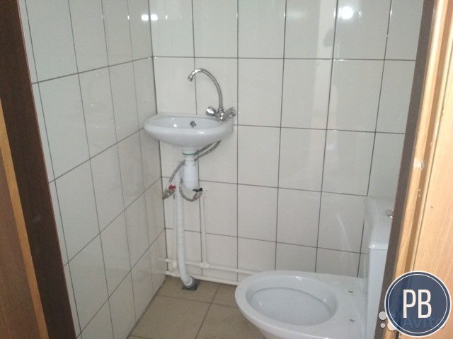 Комплекс зданий под автосервис, 690 м²