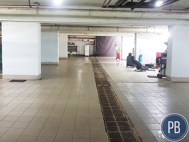 Автосалон, детейлинг или автосервис, 1450 м²