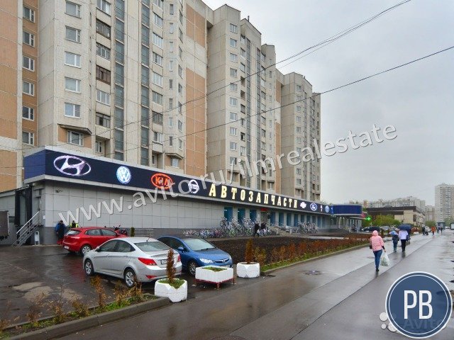 Продаю помещение под торговлю, 2825 м²