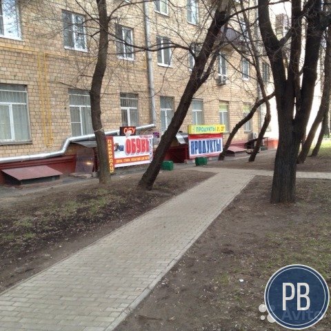Торговое помещение, 330 м²