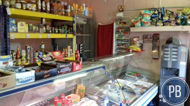 Продуктовый магазин на строительном рынке