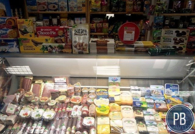 Продуктовый магазин и разливного пива