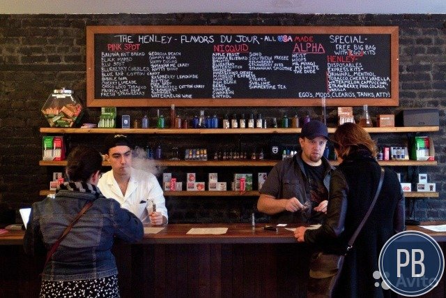 Два магазина vapeshop по оптово-розничной торговле