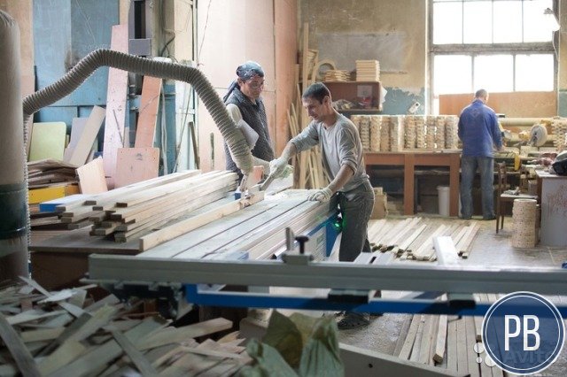 Крупное деревообрабатывающее производство